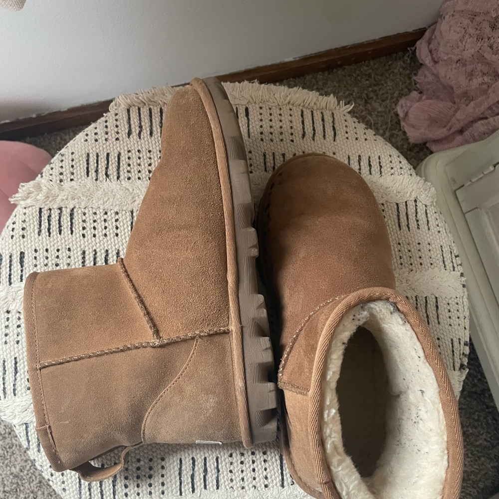Ugg Minis - image 2